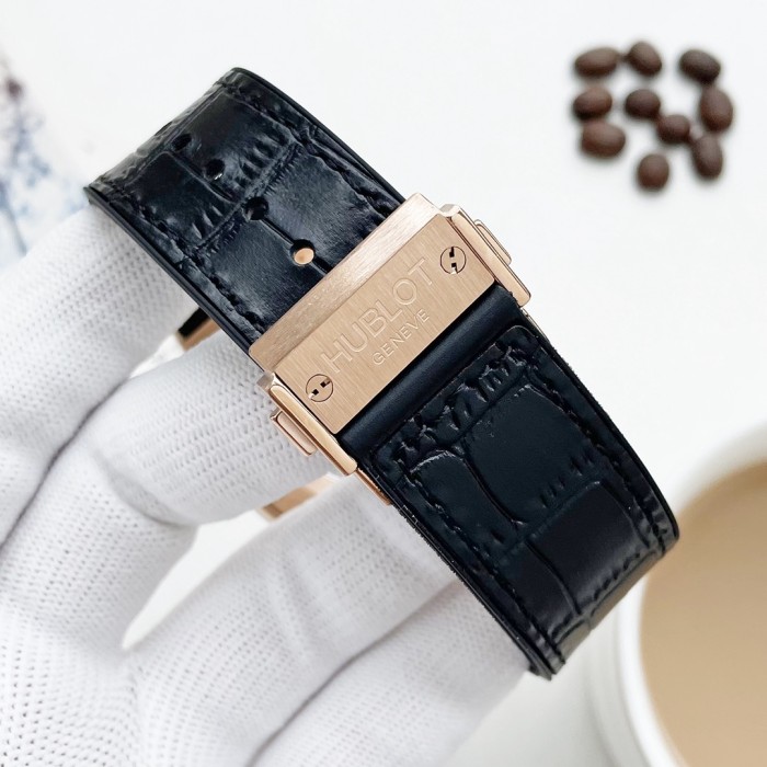 Watches Hublot 315792 size:45*13 mm