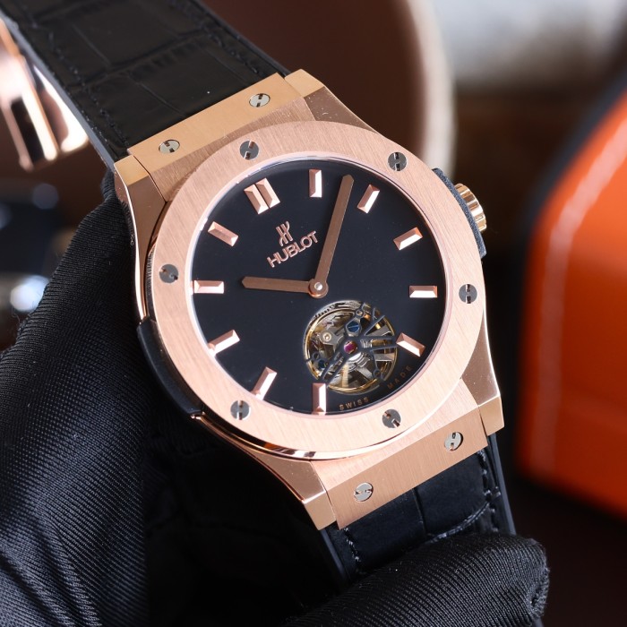 Watches Hublot 3158053 size:43*13 mm