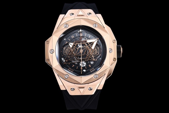 Watches Hublot Big Bang Sang Bleu II 315745 size:45 mm
