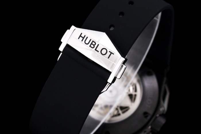 Watches Hublot Big Bang Sang Bleu II 315744 size:45 mm