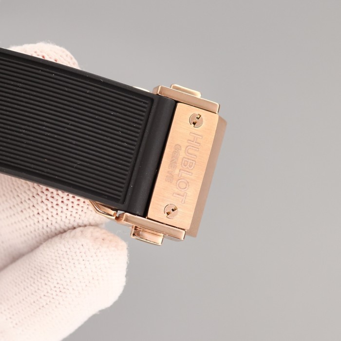 Watches Hublot SPIRIT OF BIG BANG 315827 size:45 mm