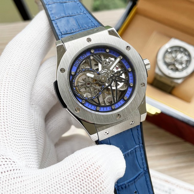 Watches Hublot 315743 size:43*13 mm