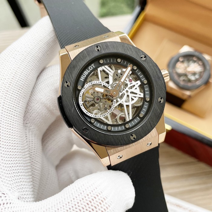 Watches Hublot 315742 size:43*13 mm