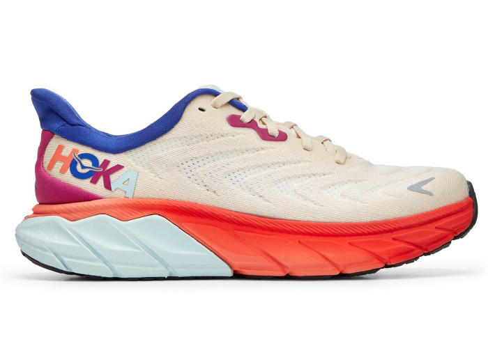 Hoka One One Arahi 6 Short Bread Fiesta