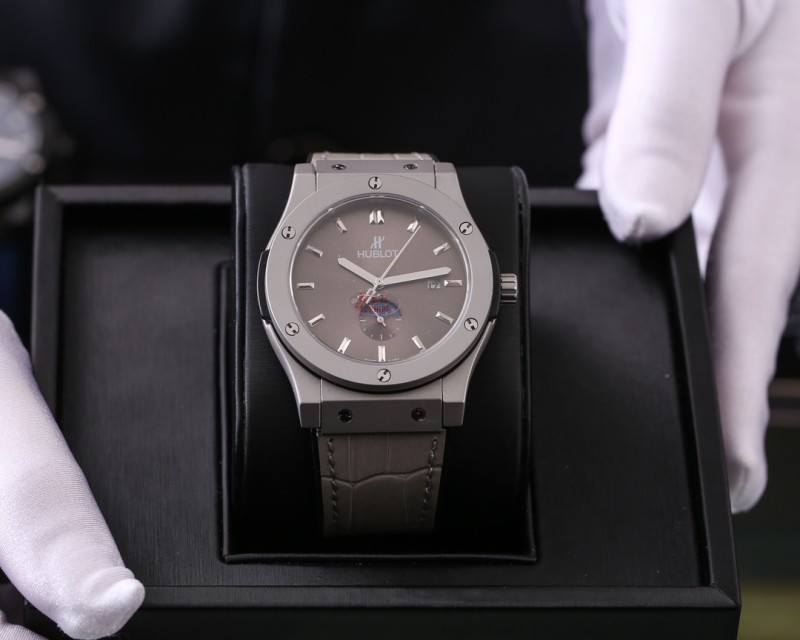 Watches Hublot 315713 size:44*13 mm