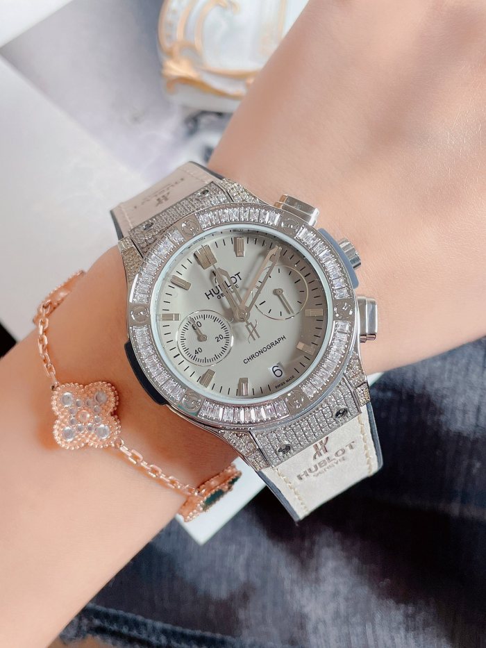 Watches Hublot 315759 size:45 mm