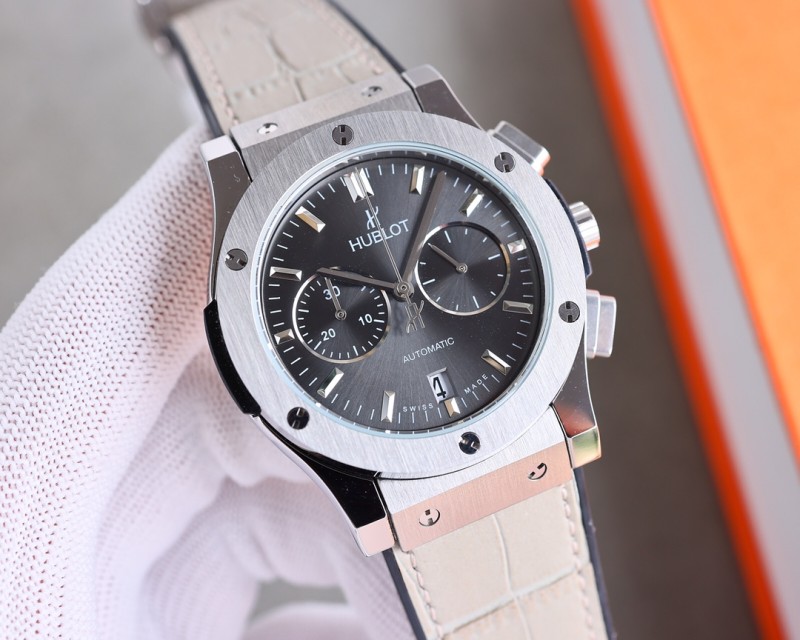 Watches Hublot 315888 size:43*13 mm
