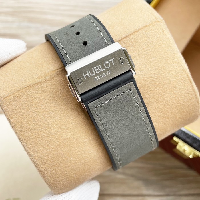 Watches Hublot 315743 size:43*13 mm