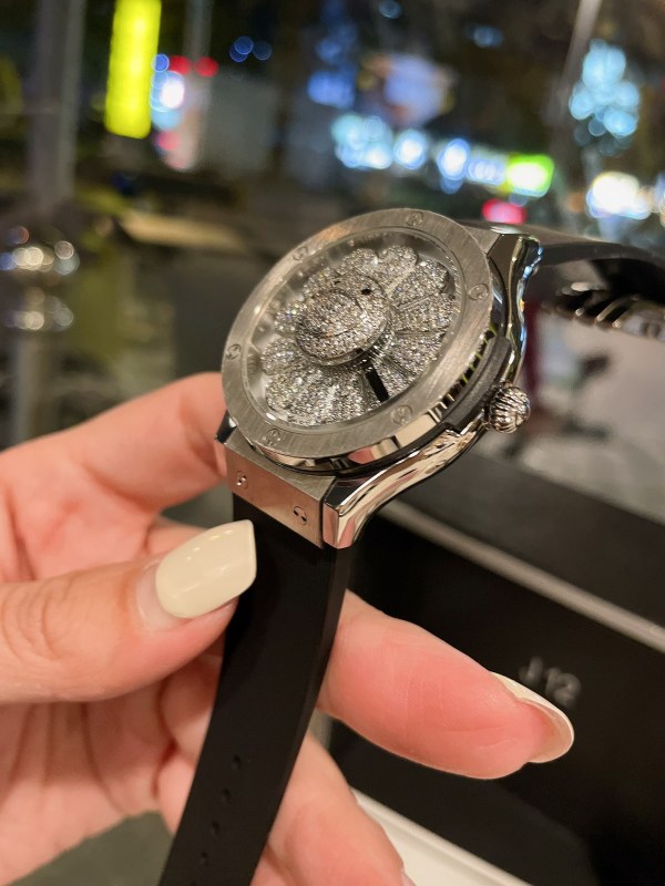 Watches Hublot 315821 size:38 mm
