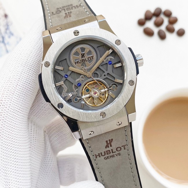 Watches Hublot 315840 size:44*13 mm