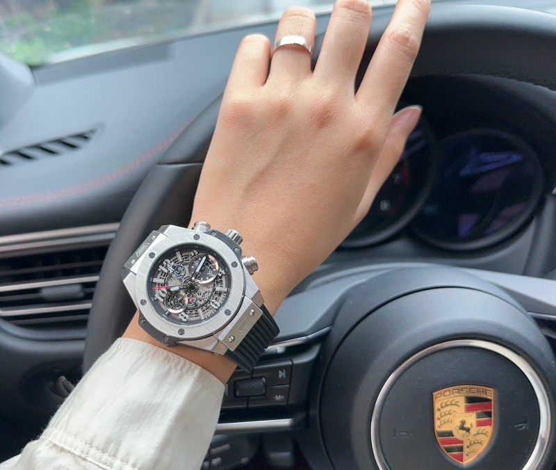 Watches Hublot 315893 size:46*13 mm