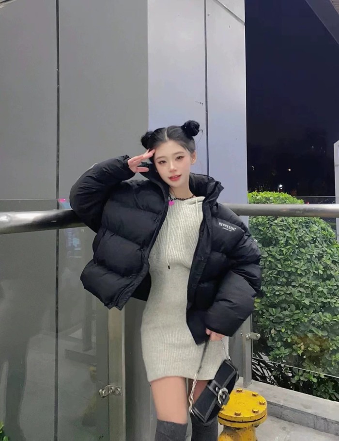 Clothes Represent 36