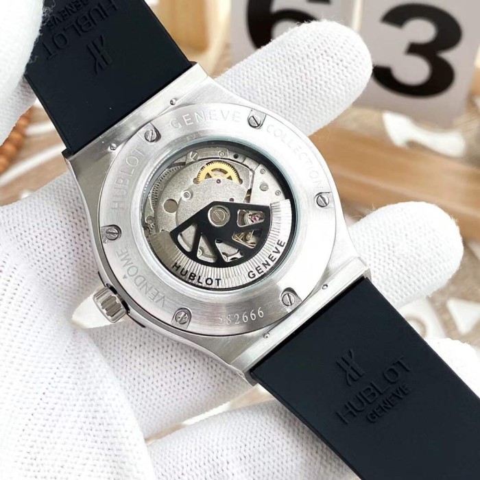 Watches Hublot 315725 size:43*13 mm