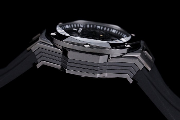 Watches Hublot Big Bang Sang Bleu II 315744 size:45 mm