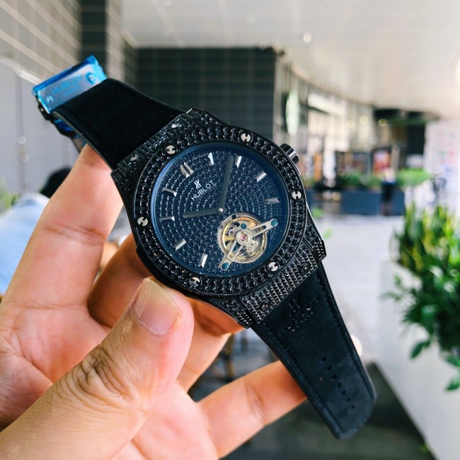 Watches Hublot 315647 size:42*12 mm