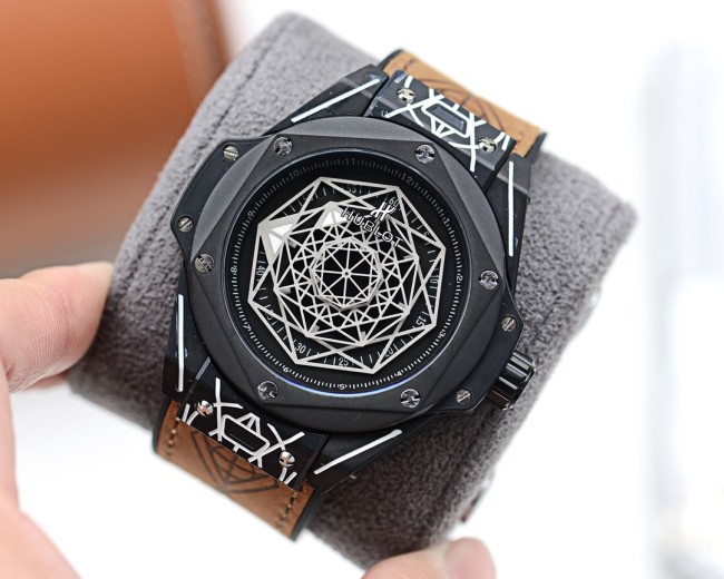 Watches Hublot 315610 size:42*12 mm