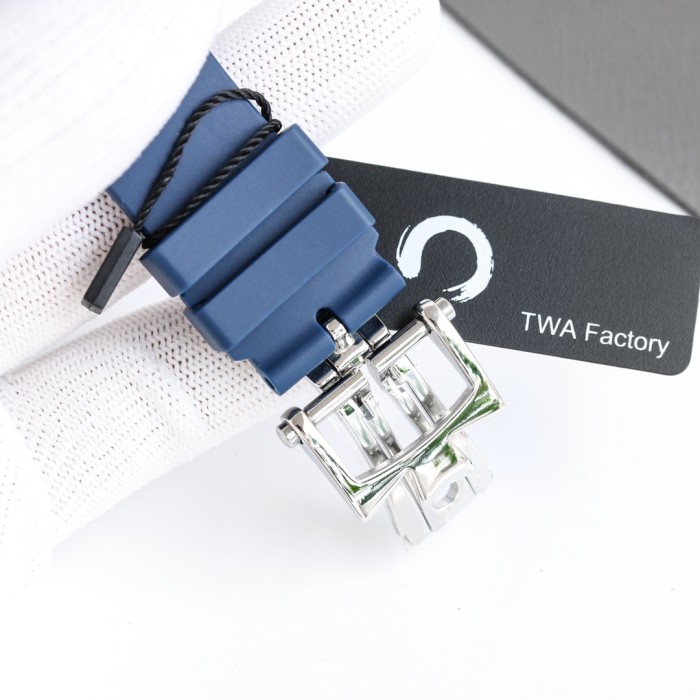 Watches Hublot TWA 315378 size:42*12 mm