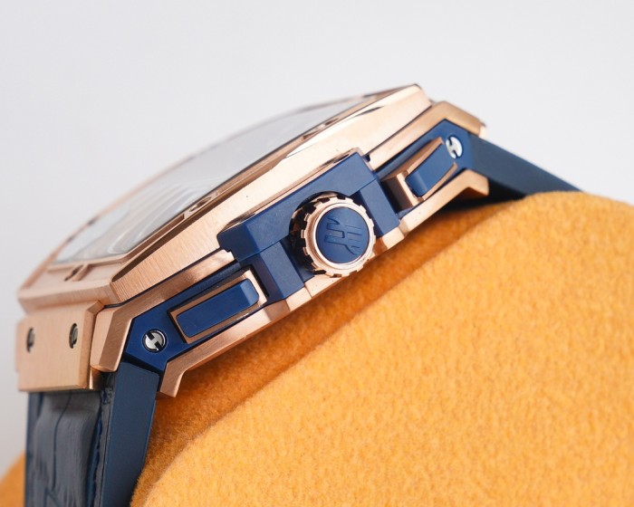 Watches Hublot SPIRIT OF BIG BANG 315618 size:45 mm