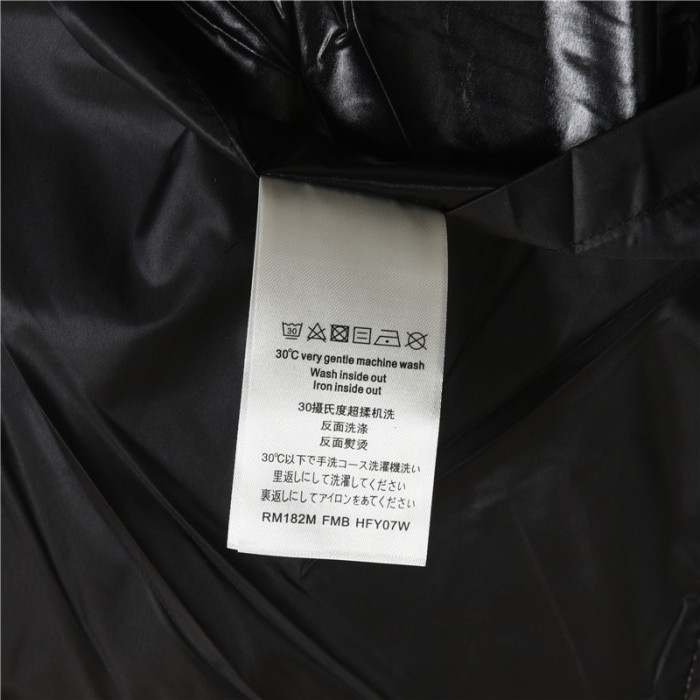 Clothes Louis Vuitton 1012