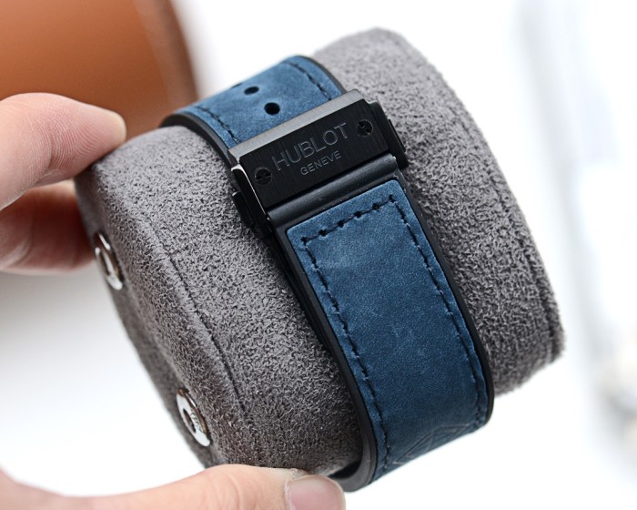 Watches Hublot 315611 size:42*12 mm