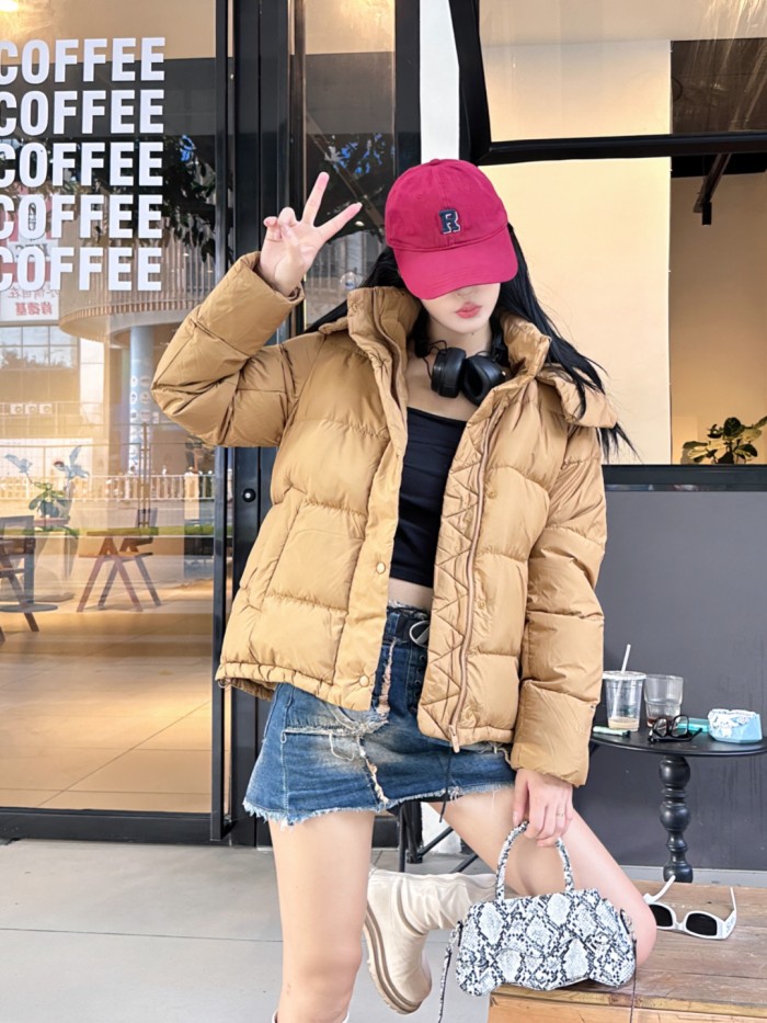 Clothes lululemon 23