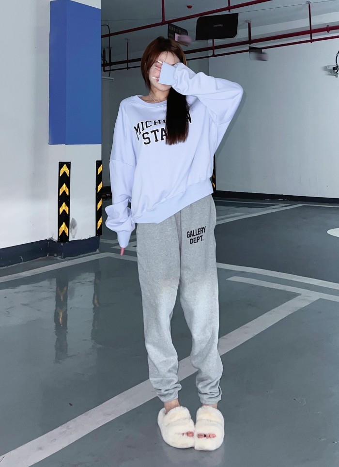 Clothes GALLERY DEPT 31