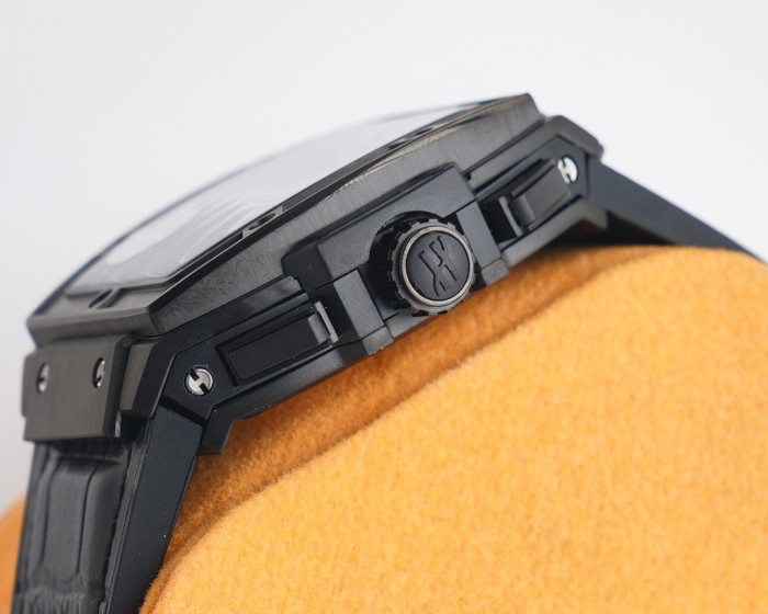 Watches Hublot SPIRIT OF BIG BANG 315621 size:45 mm