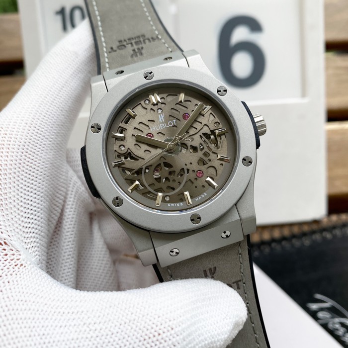 Watches Hublot 315615 size:42*12 mm