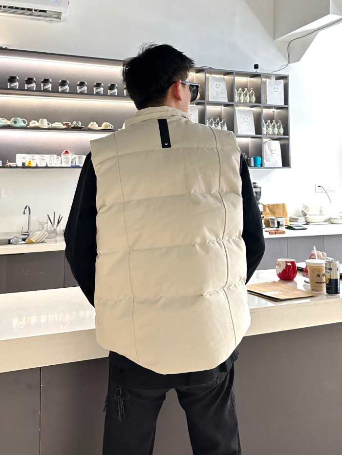 Clothes Moose Knuckles 5