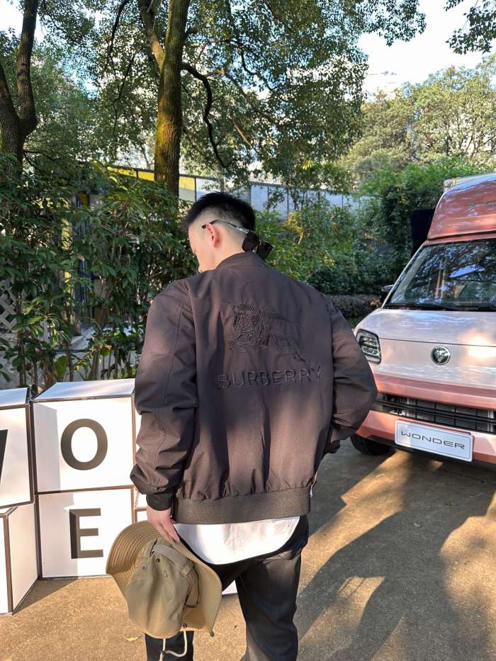 Clothes Burberry 582