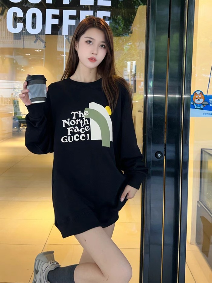 Clothes 	 Clothes Gucci x TNF 7