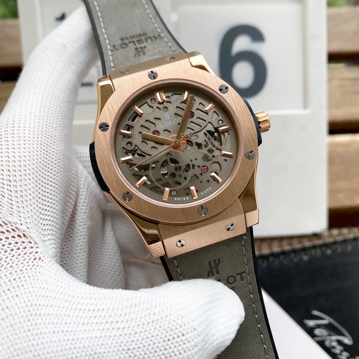 Watches Hublot 315615 size:42*12 mm
