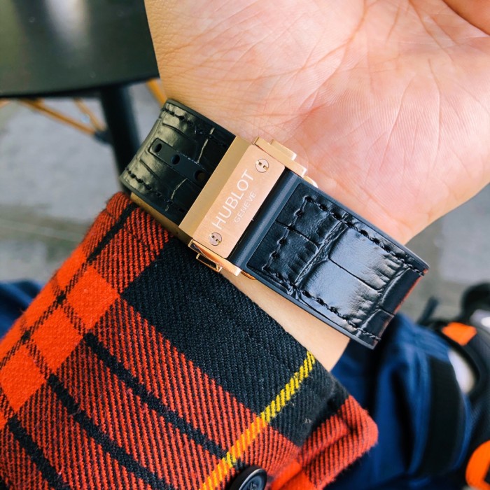 Watches Hublot 315645 size:42*12 mm