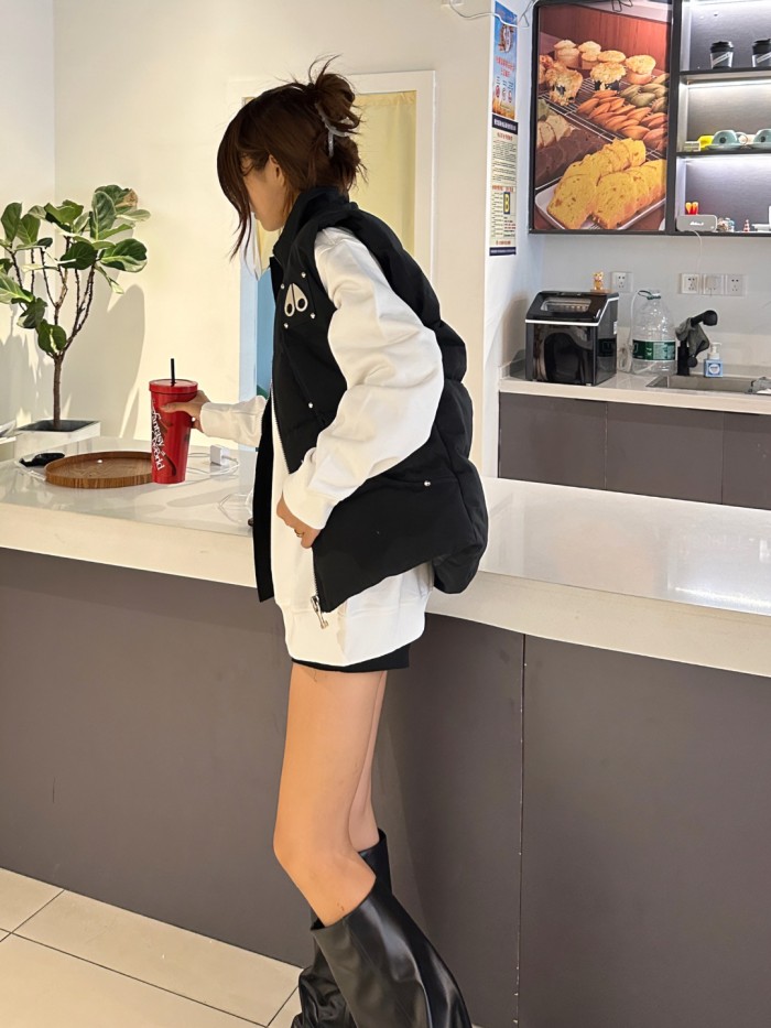 Clothes Moose Knuckles 4