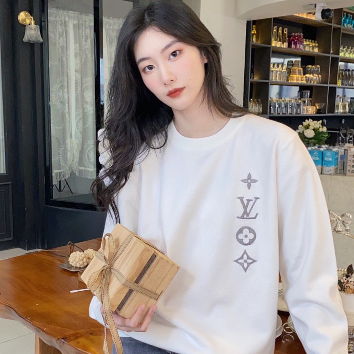 Clothes Louis Vuitton 1025