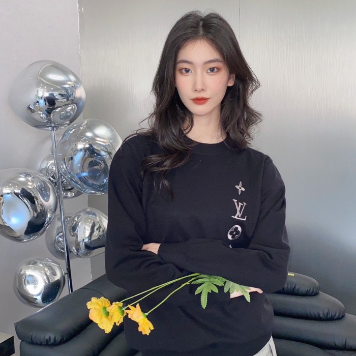 Clothes Louis Vuitton 1024