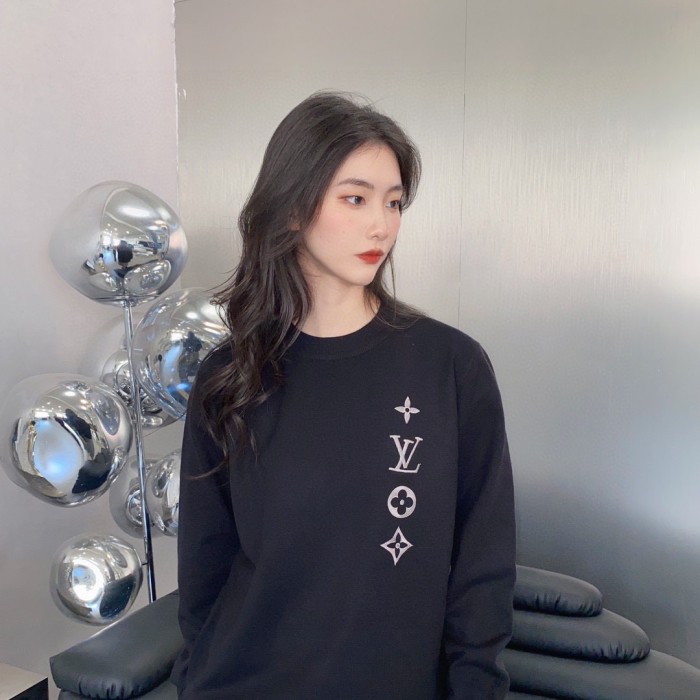 Clothes Louis Vuitton 1024