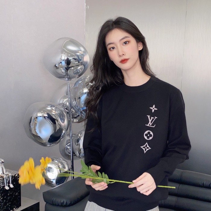 Clothes Louis Vuitton 1024