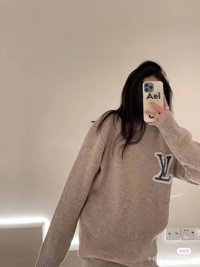 Clothes Louis Vuitton 1027