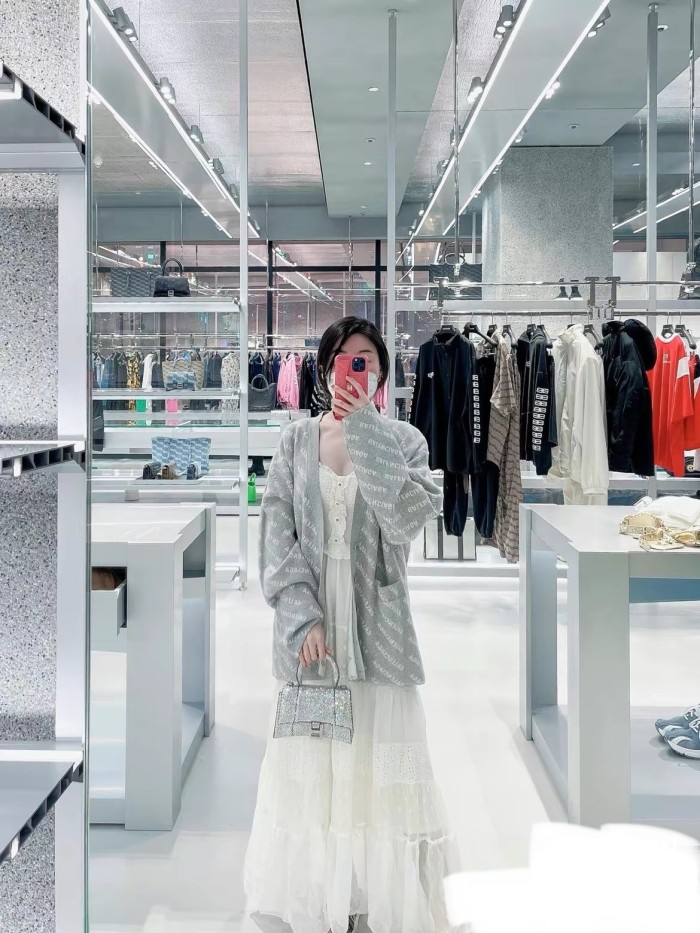 Clothes Balenciaga 736