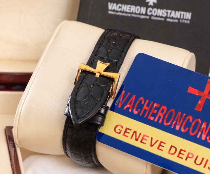 Watches Hublot 30080/000P-9357 size:39*12 mm