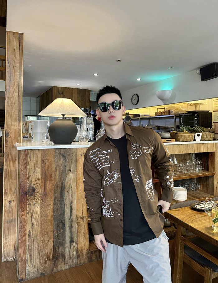 Clothes Louis Vuitton 1030