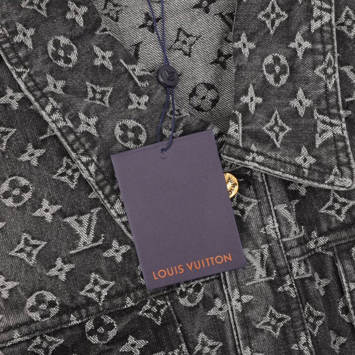 Clothes Louis Vuitton 1034