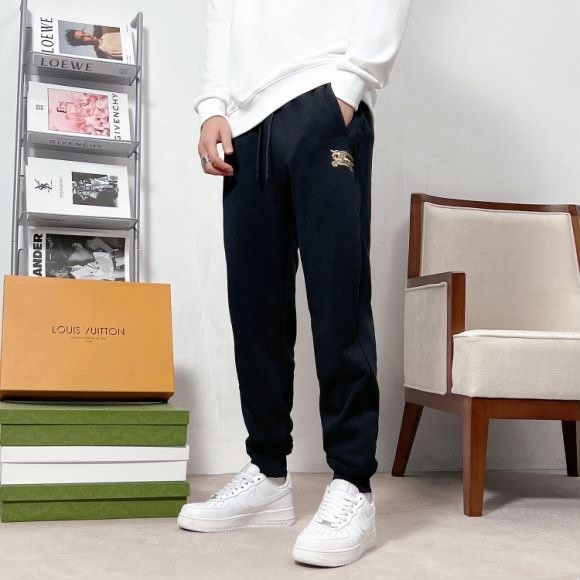 Clothes Burberry 588