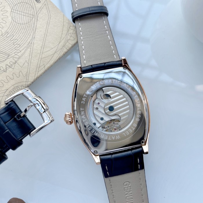 Watches Hublot 314843 size:41*12 mm