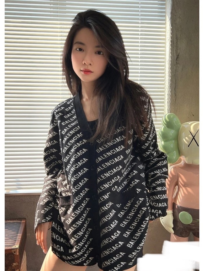 Clothes Balenciaga 735