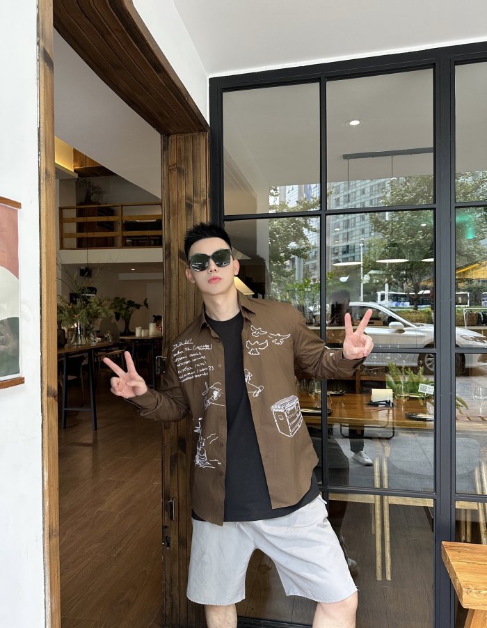 Clothes Louis Vuitton 1030