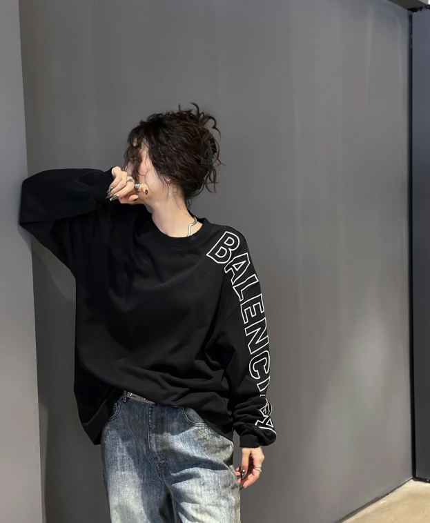 Clothes Balenciaga 730