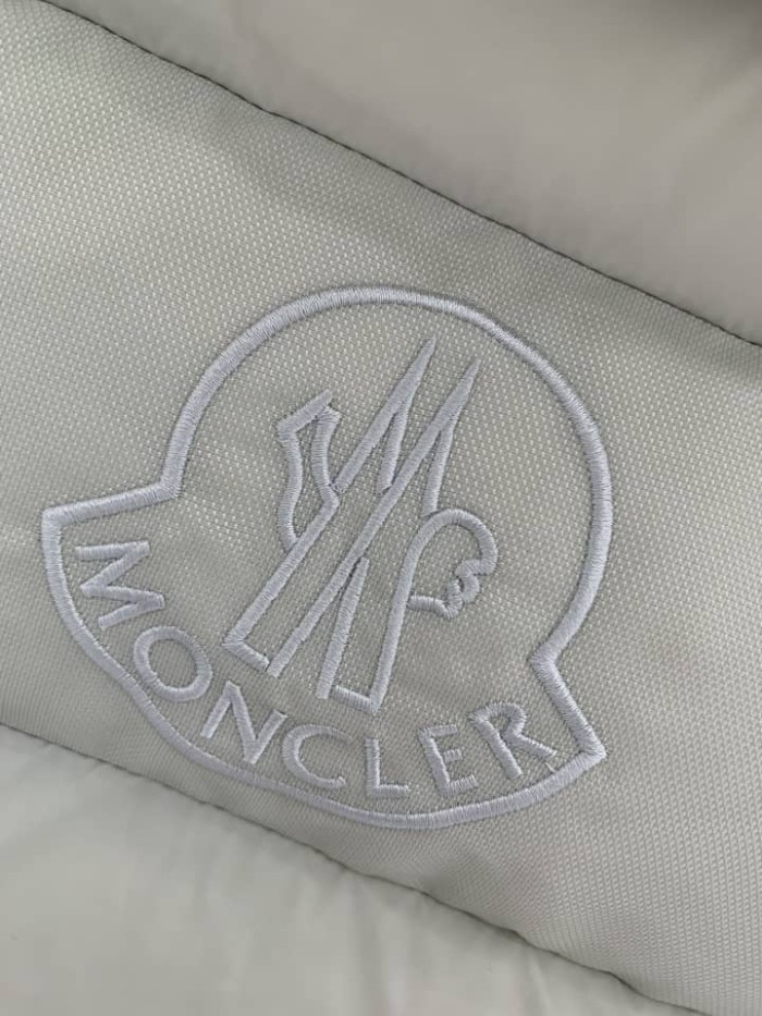Clothes Moncler 90