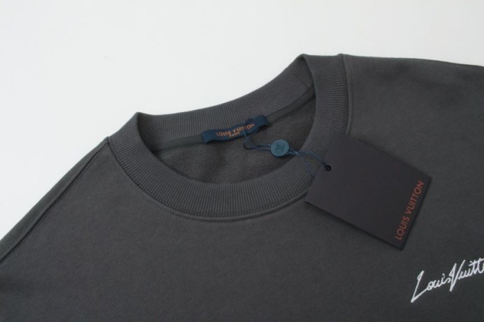 Clothes Louis Vuitton 1029